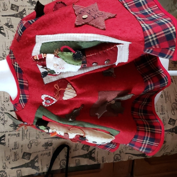 Home Interiors and Gifts | Tree Skirt - Picture 2 of 11